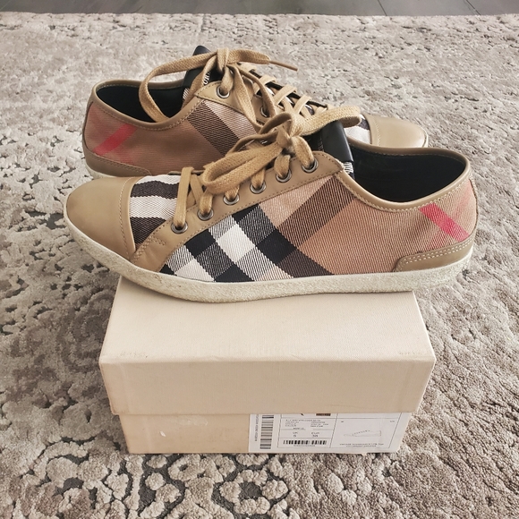 Burberry Vintage Housecheck Low Top Allstar Sneakers 38 - Picture 2 of 7